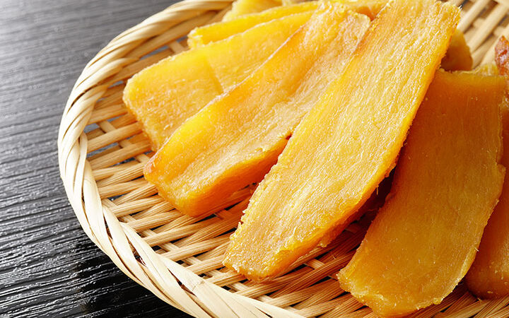 e38380e382a4e382a8e38383e38388e4b8ade381aee5b9b2e38197e88a8be381afe38184e381a4e9a39fe381b9e3828be381b9e3818de3818b ダイエット中の干し芋はいつ食べるべきか